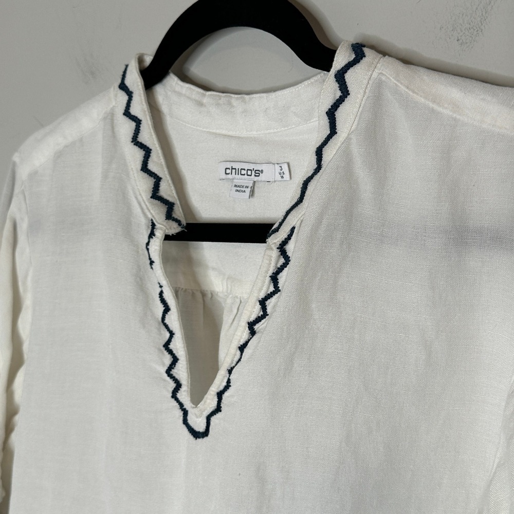 Chicos White Linen Blend‎ Embroidered Bell Sleeve V Neck Top Size 3 US XL - Picture 7 of 10